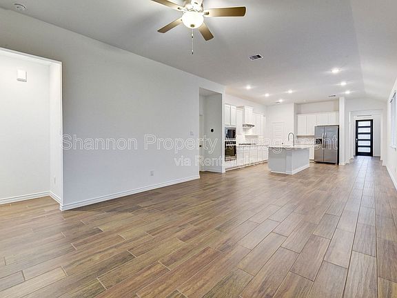 4th image of 7226 Yarrow Blossom Ct