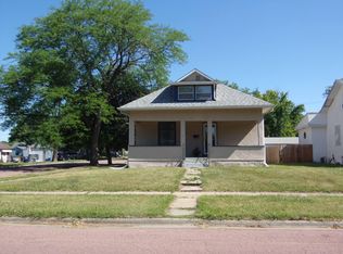 222 W 11th Ave, Mitchell, SD 57301