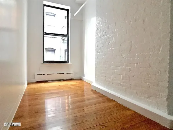 1374 York Avenue image 1 of 2