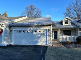 557 Scarlet Oak, Holland, MI 49424
