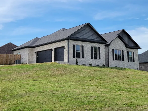 5165 Vinnie Dell Dr, Chapel Hill, TN 37034