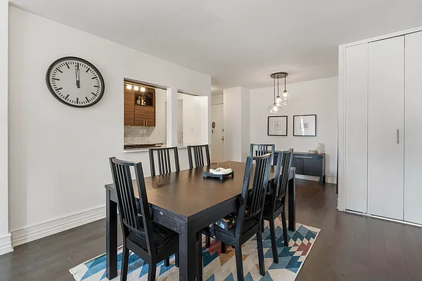 Sold by Julia B Fee Sotheby's International Realty | media 8