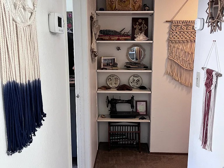 1004 Arthur St — Photo 9