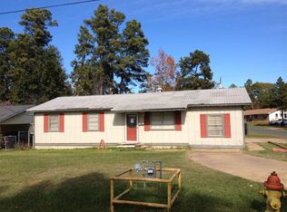 1510 S Pardue St, Vivian, LA 71082
