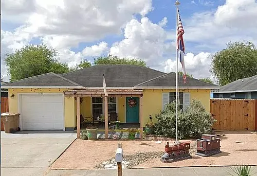 5725 Skylark Photo 1