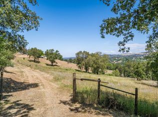8325 Amber Ln, Newcastle, CA 95658