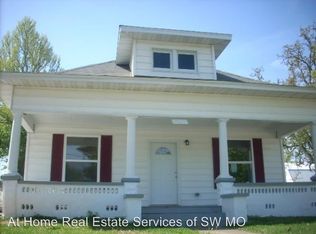 2026 W Atlantic St, Springfield, MO 65803