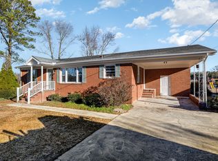 135 Eason Dr, Smithfield, NC 27577