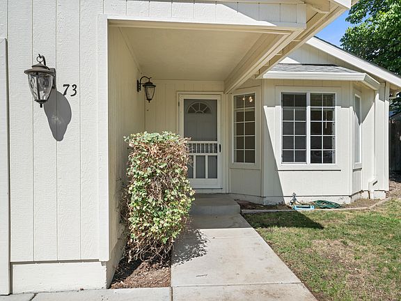 4th image of 73 Eagle View Dr