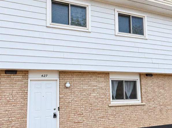 427 Moodie Dr, Ottawa, ON K2H 8A5