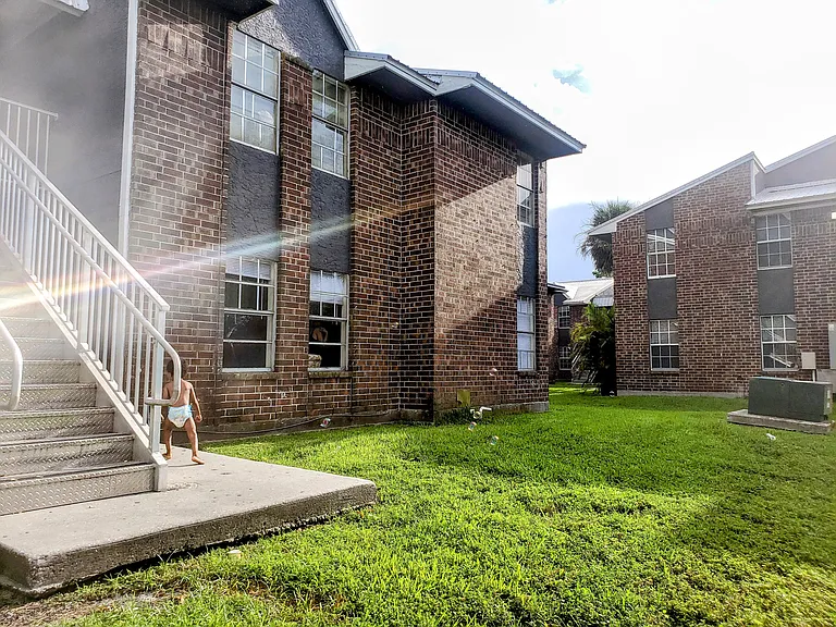 Lake View Villas — Photo 44