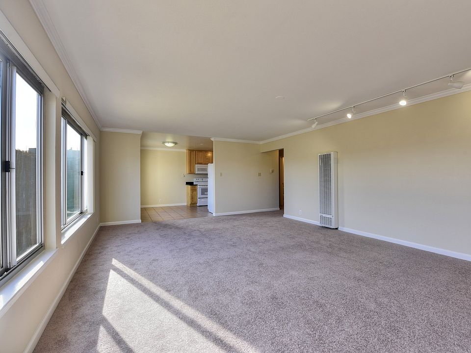 1st image of 2065 Ellis St APT 16