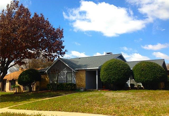 1st image of 2623 W Wentwood Dr