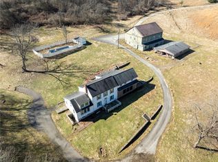 747 Forever Ln, Ligonier, PA 15658