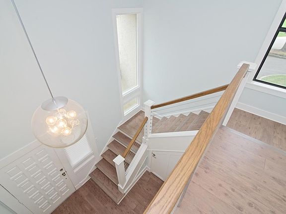 Dramatic Two Story Entry