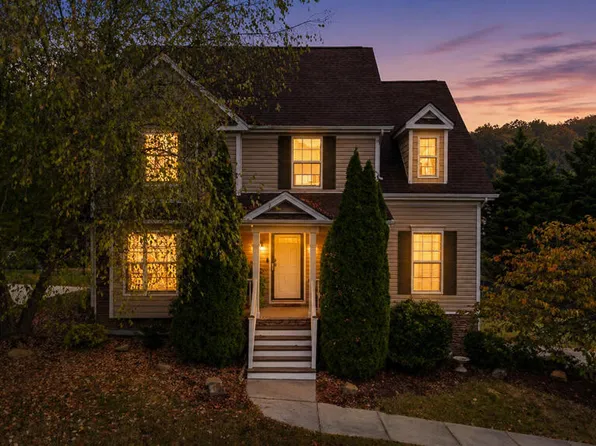 6951 Glen Cove Rd, Ooltewah, TN 37363