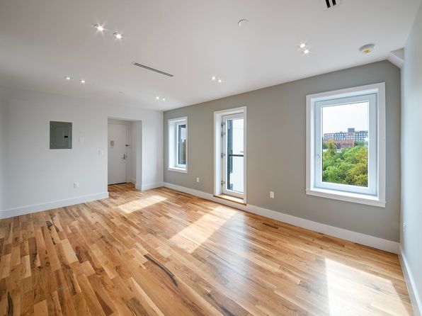 1079 Fulton St #7B