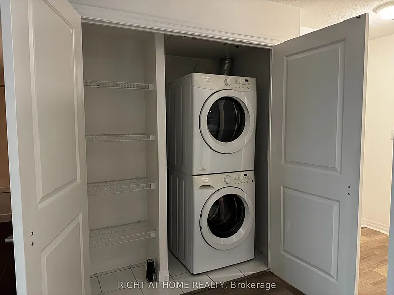 2015 Sheppard Ave E #1507 — Photo 12