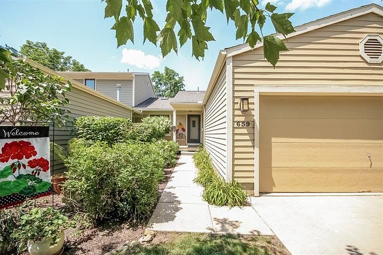 1st image of 659 Woodcreek Ct