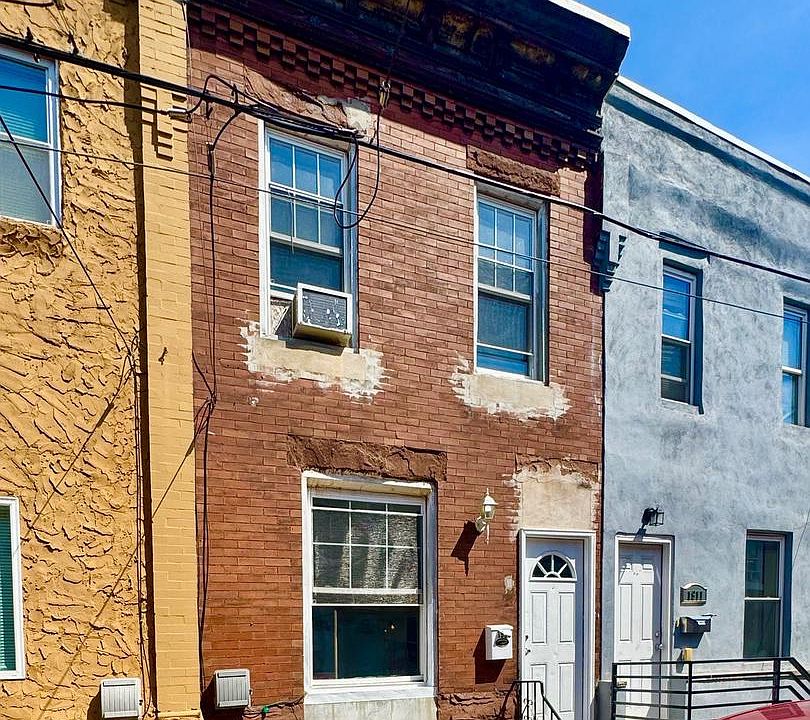 1st image of 1909 S Bonsall St