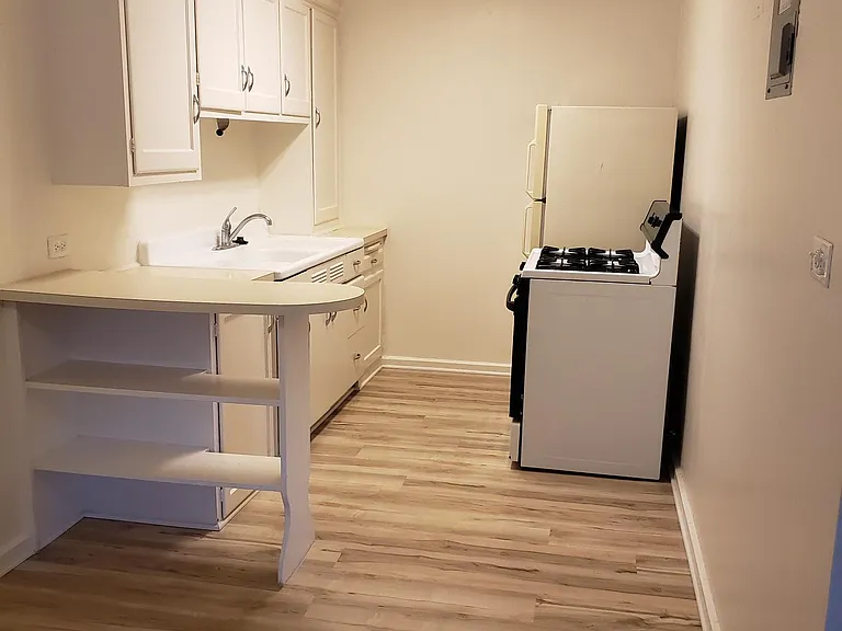 1350 Fillmore St #11 — Photo 2