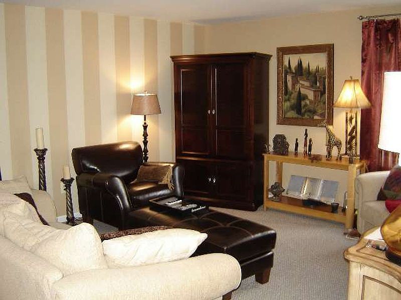 4th image of 35 CORALBERRY Court