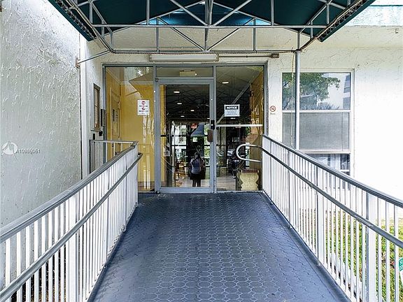 3rd image of 200 177th Dr APT 410