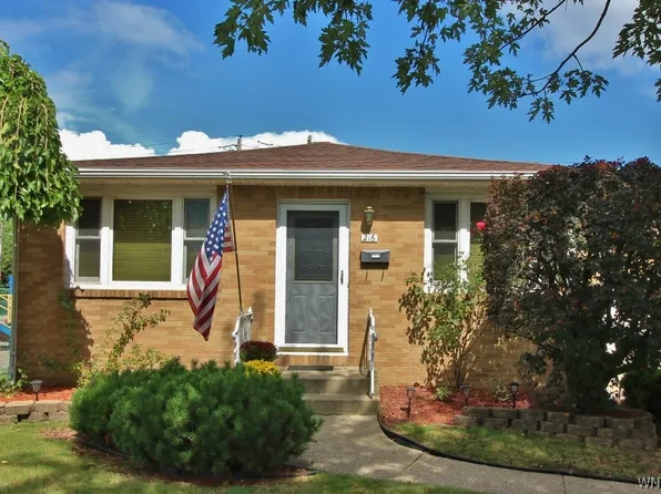 216 Enez Dr, Depew, NY 14043