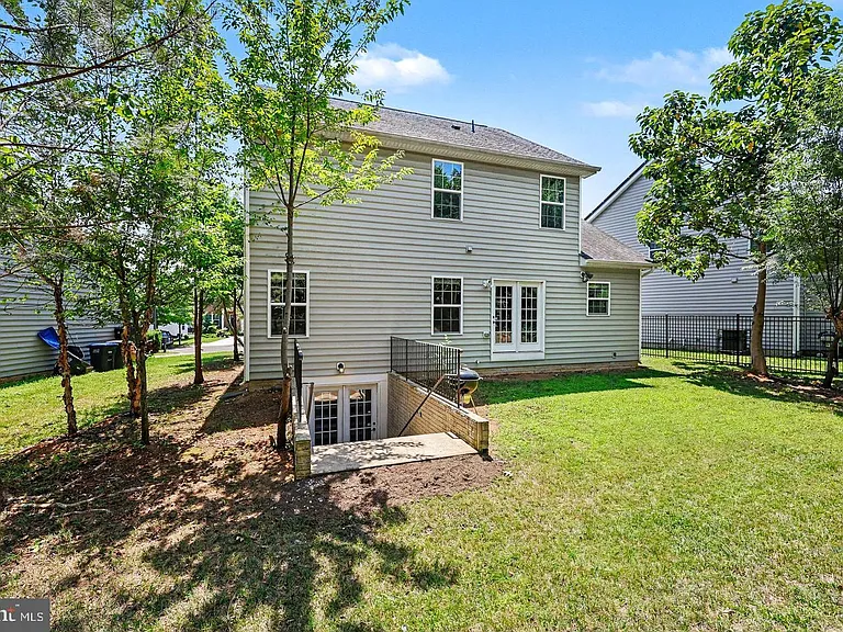 1024 Cook Dr SE — Photo 3