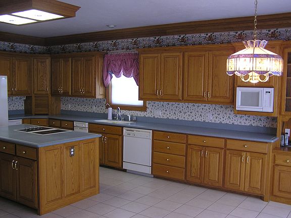 east view of kitchen
