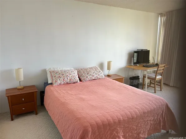 6770 Hawaii Kai Dr APT 506, Honolulu, HI 96825