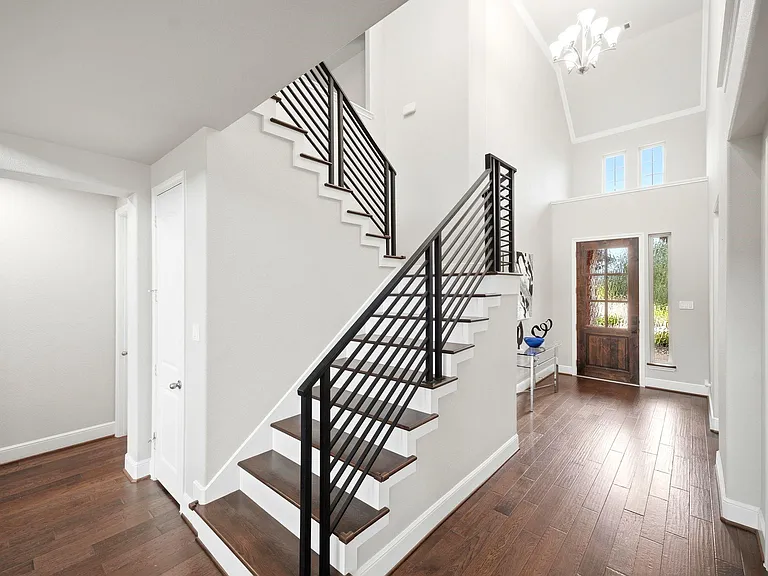 2239 Falcon Brook Dr — Photo 8