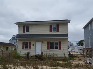 60 Fielder Ave, Seaside Heights, NJ 08751