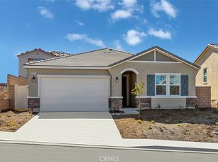 45141 Kingbird Ln, Lake Elsinore, CA 92532