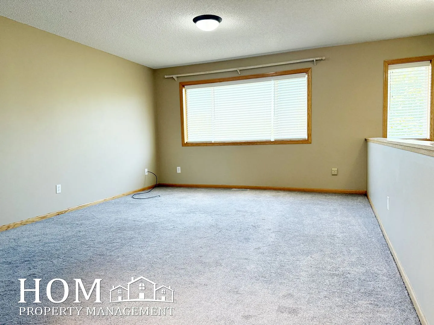 3BR/2BA Townhome Available 9/1 — Photo 4