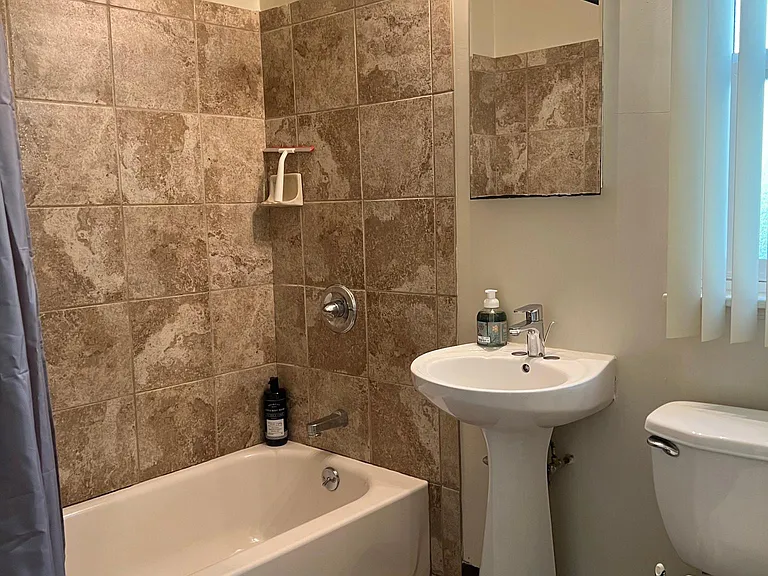 647 E 17th St #236 — Photo 5