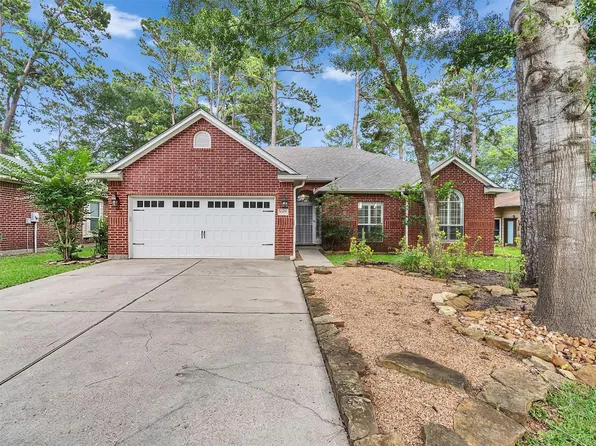 10459 Twin Circles Dr, Montgomery, TX 77356