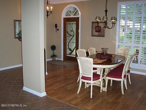 5th image of 4514 Breakwater Row W