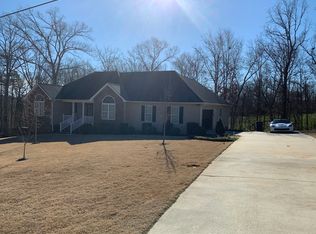 374 Windy Hill Rd, Royston, GA 30662