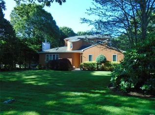 12 Pheasant Way, Shirley, NY 11967