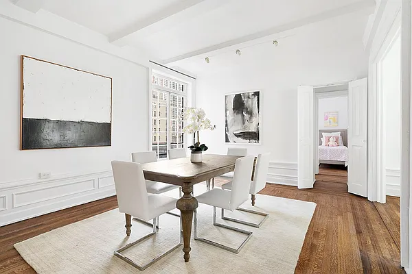 Sold by Compass | media 19