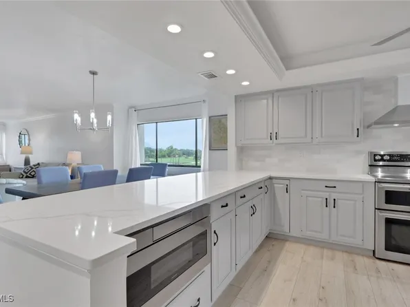 4612 Flagship Dr APT 206, Fort Myers, FL 33919