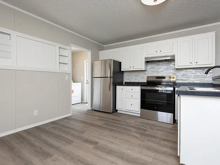 183 Como Ave — Photo 4