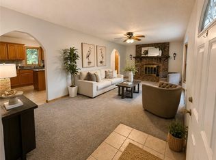 815 Kouns Ln, Kansas City, KS 66111