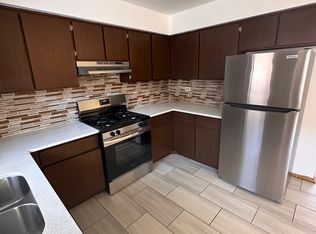 8554 W Rascher Ave APT 3N, Chicago, IL 60656