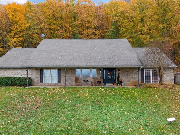 3740 Chilly Springs Rd, Maryville, TN 37803