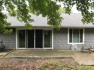 14 Flax Mill Rd, Newport News, VA 23602
