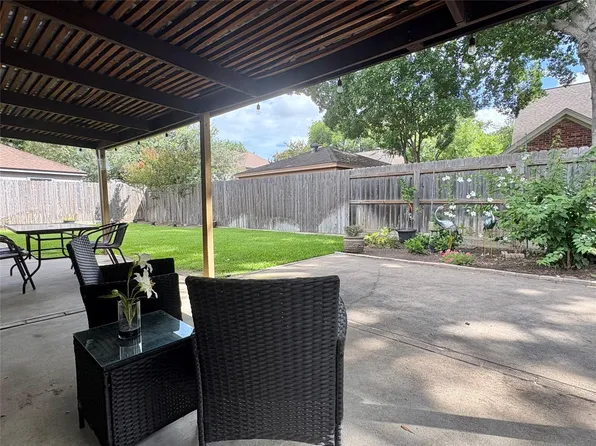 503 Province Place Dr, Katy, TX 77450