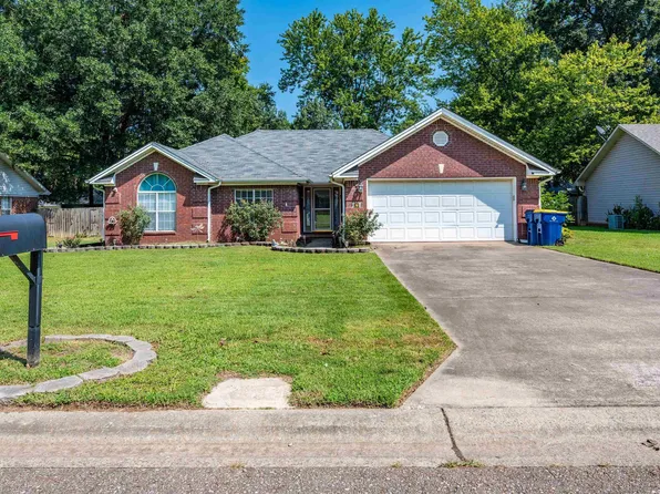 17 Robin Ln, Cabot, AR 72023