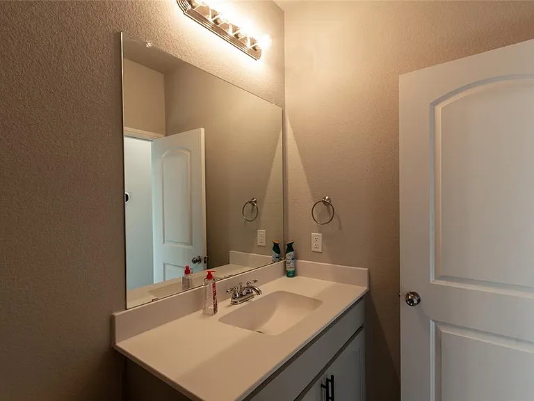 405 Stoneridge Dr — Photo 13
